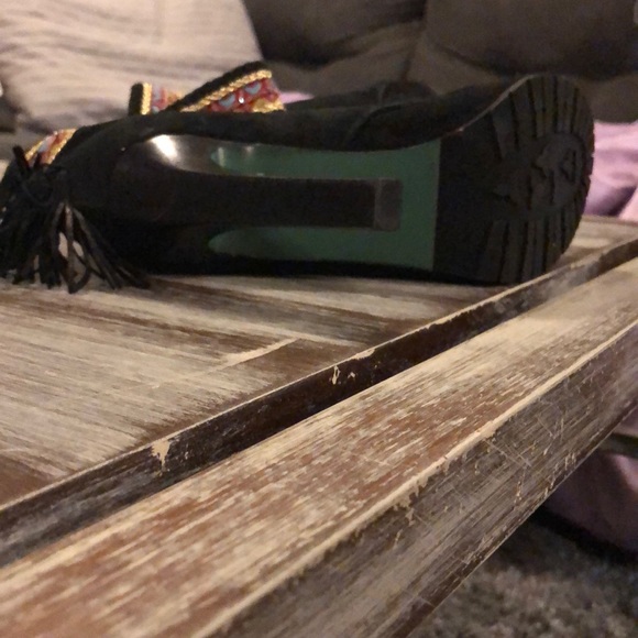 Decluttering - Picture 2 of 3